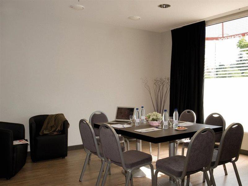 Hotel Cisneros Alcala de Henares Ngoại thất bức ảnh