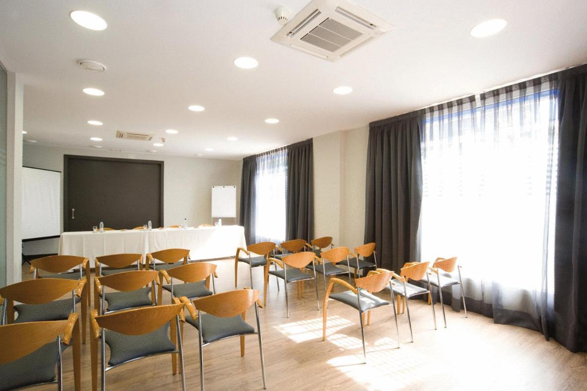 Hotel Cisneros Alcala de Henares Ngoại thất bức ảnh