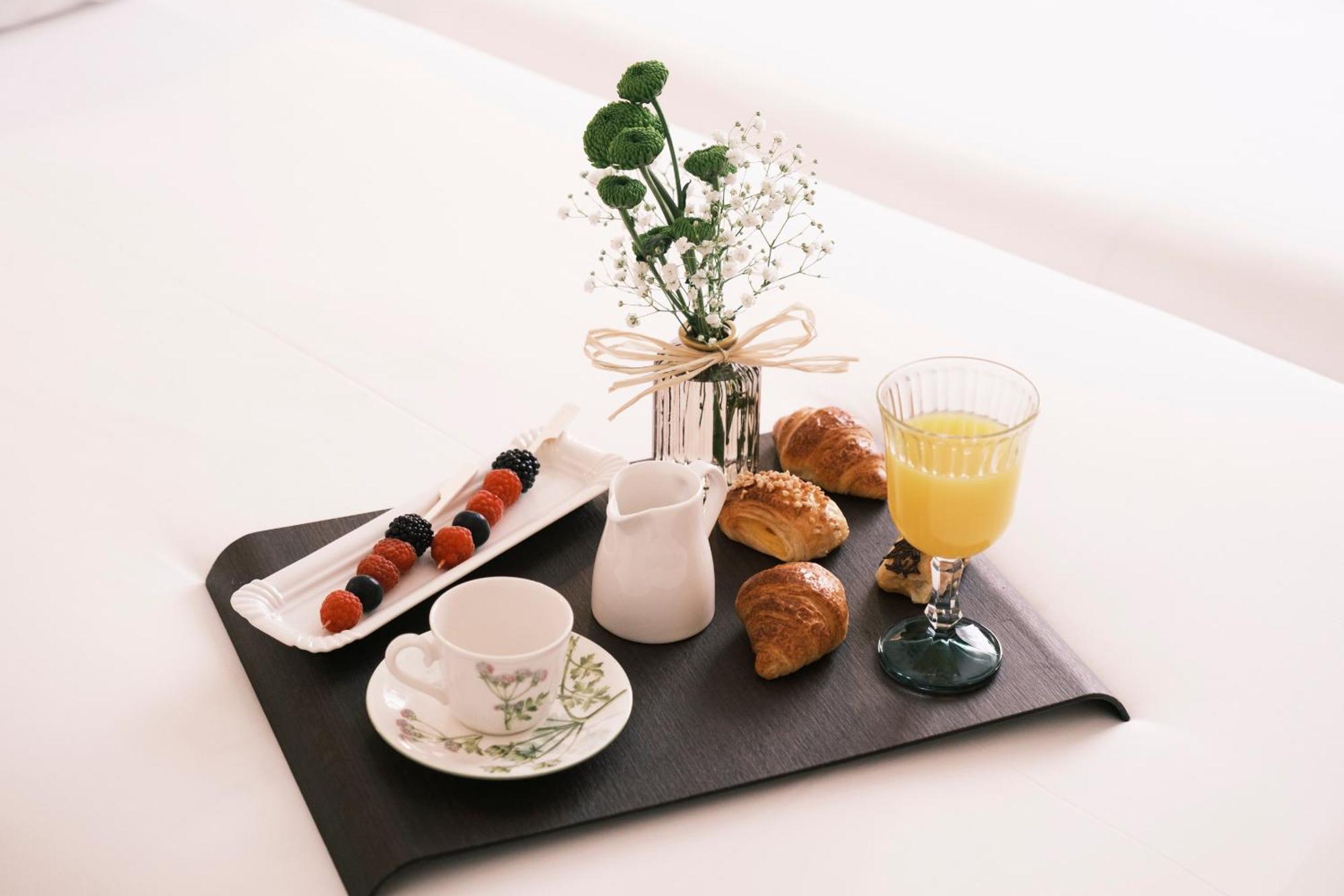 Hotel Cisneros Alcala de Henares Ngoại thất bức ảnh